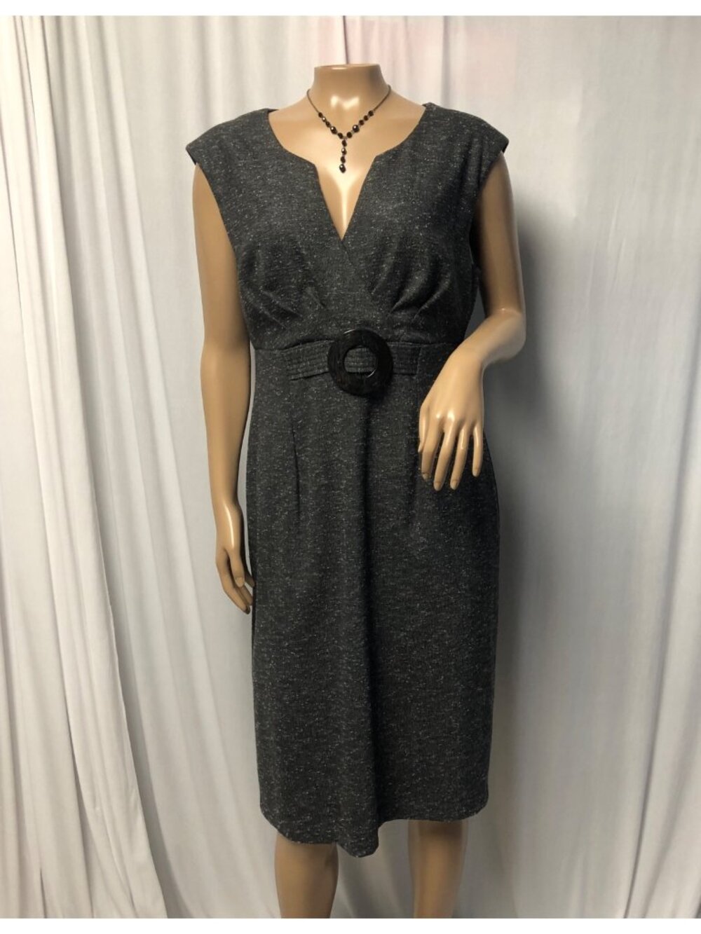 Dressbarn Dress Womens Sz 12 Black White Flecks Sleeveless V Neck Sheath Office